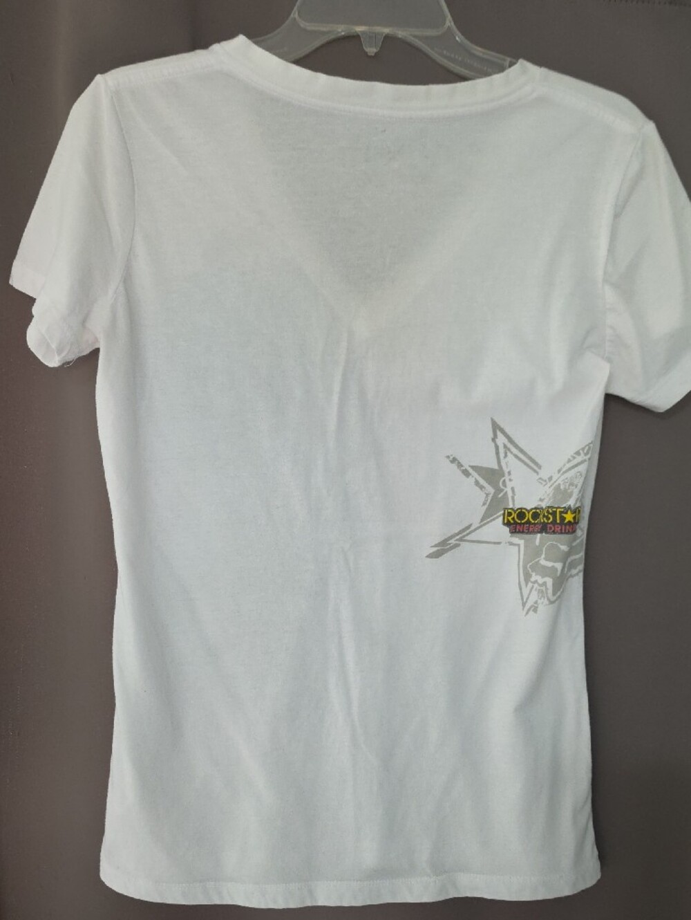Fox Women's White V-Neck Graphic Tee with Gray Fox Head - Picture 3 of 3